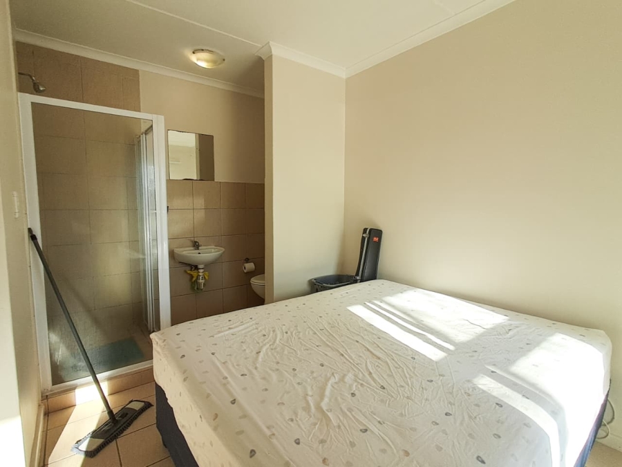 To Let 1 Bedroom Property for Rent in Kraaifontein East Western Cape